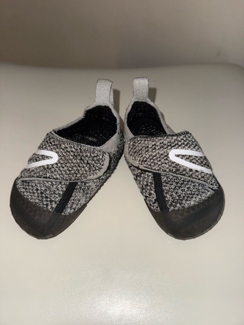 Toddlers Nike Gray Knit Slip-On Shoes